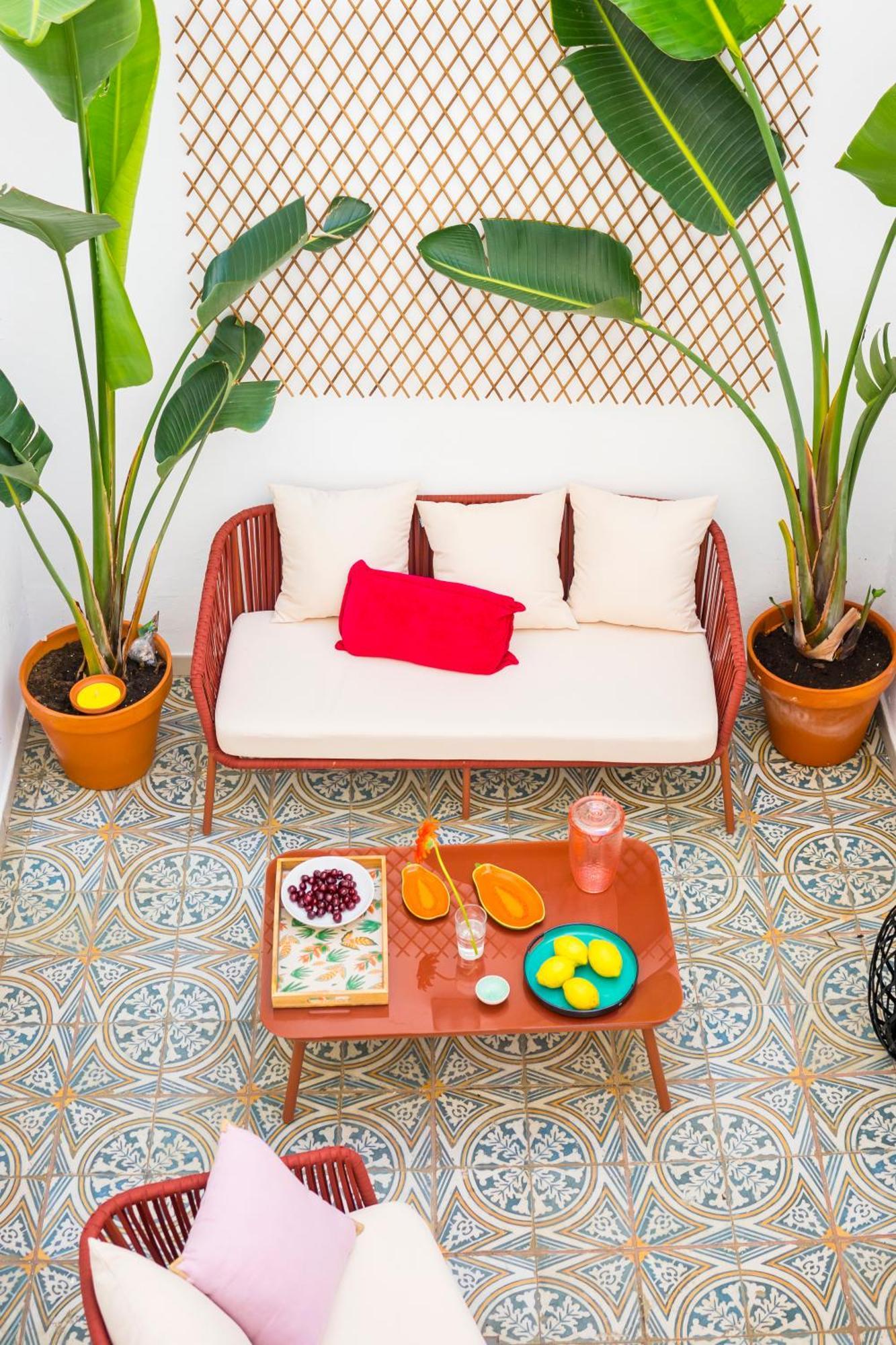 New Charming Duplex With Private Patio Apartamento