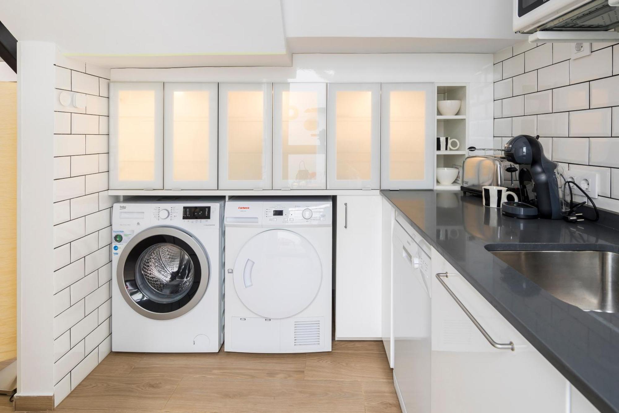 Apartamento New Charming Duplex With Private Patio *