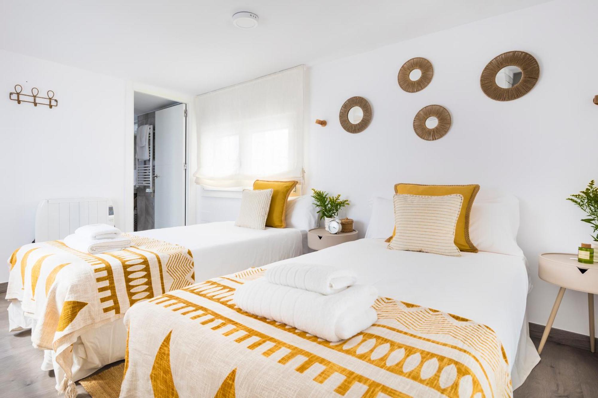 New Charming Duplex With Private Patio Sevilla